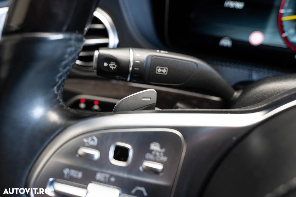 Mercedes-Benz S 560 L 4Matic 9G-TRONIC - 23