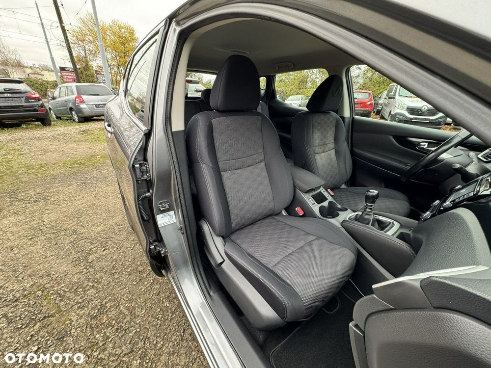 Nissan Qashqai - 14