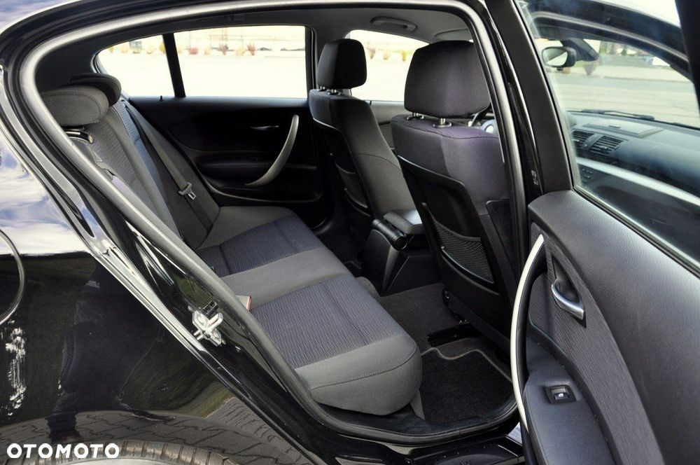 BMW Seria 1 - 19