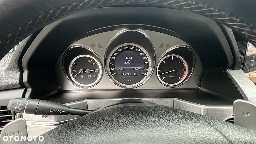 Mercedes-Benz GLK 320 CDI DPF 4Matic 7G-TRONIC Edition 1 - 26