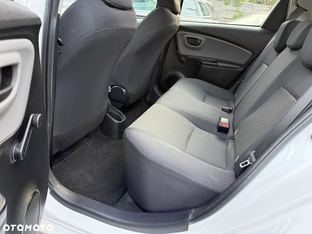 Toyota Yaris 1.0 Active - 12