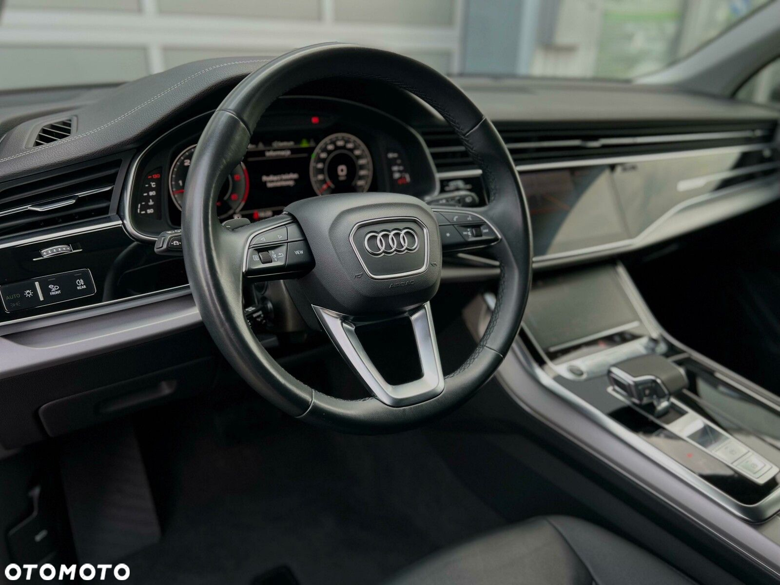 Audi Q7 - 11