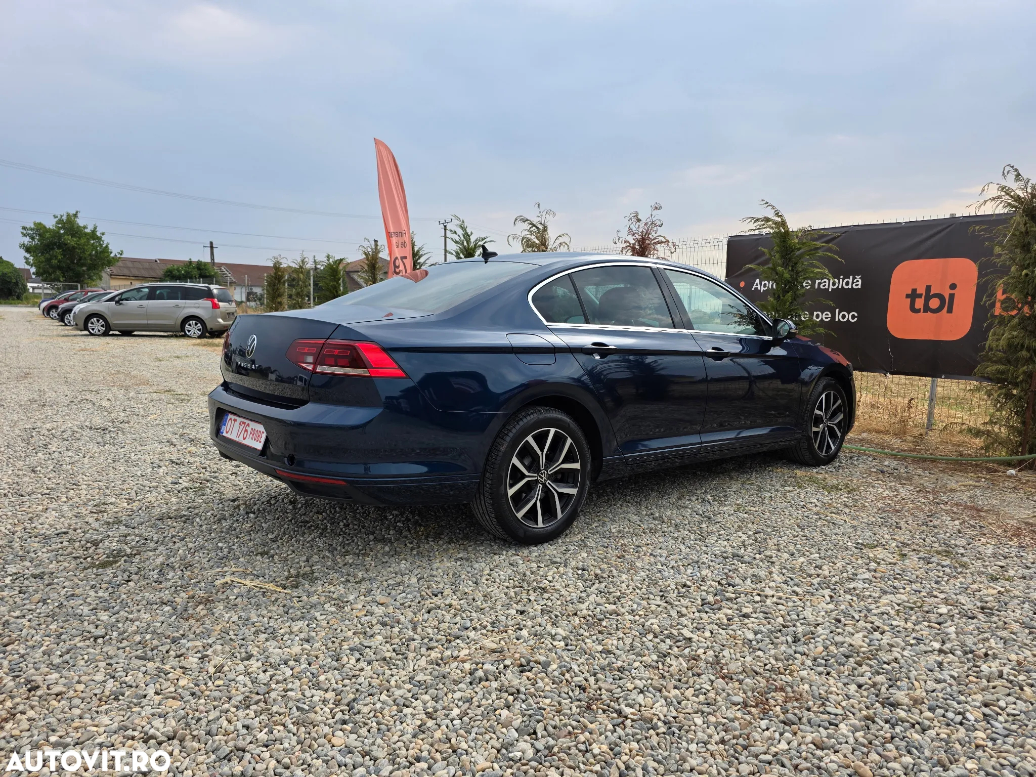 Volkswagen Passat 1.5 TSI OPF DSG Business - 4