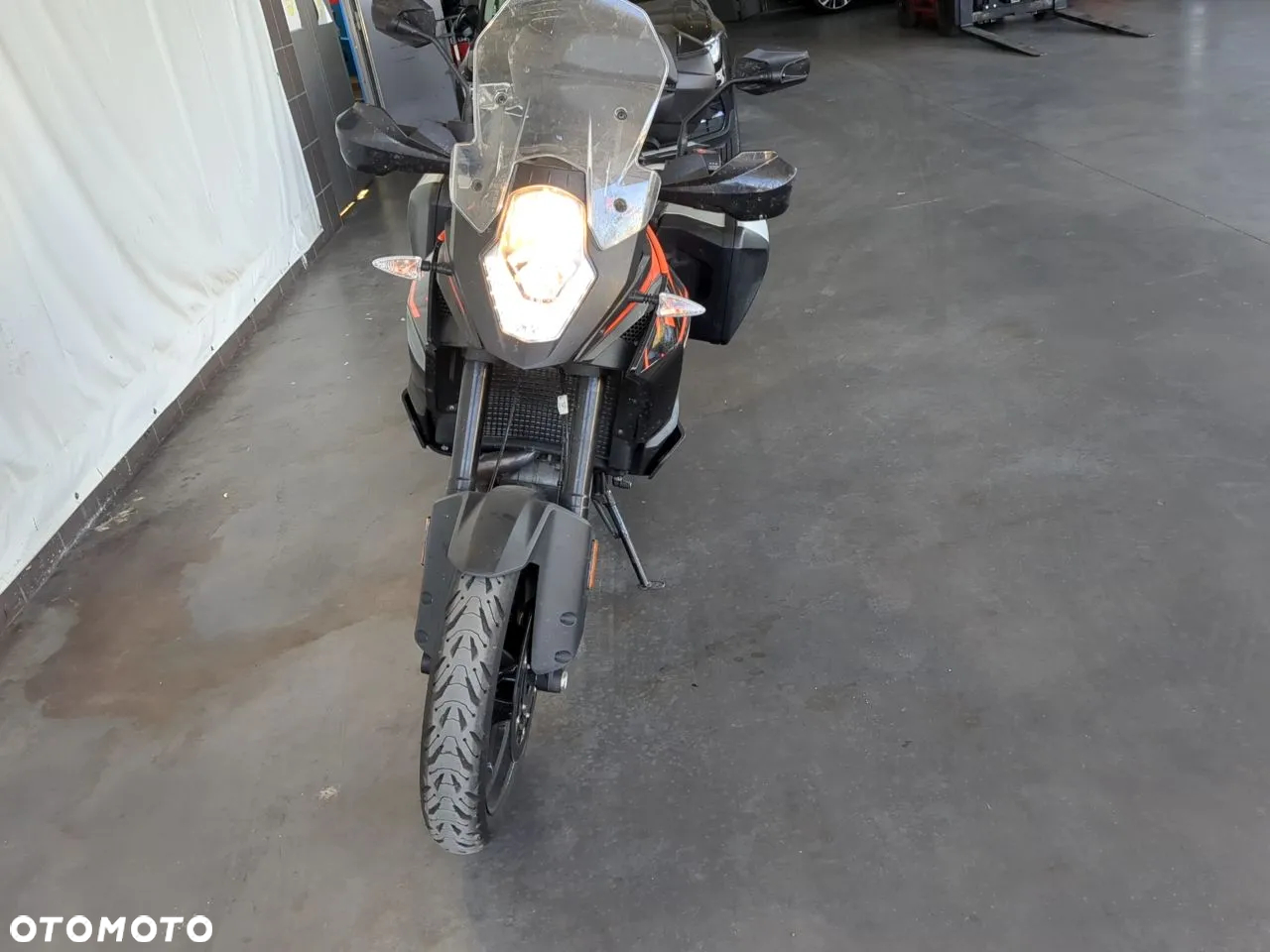 KTM Adventure - 6