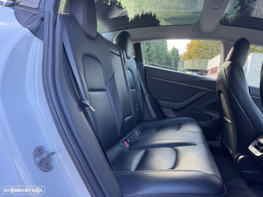Tesla Model 3 Standard RWD Plus - 19