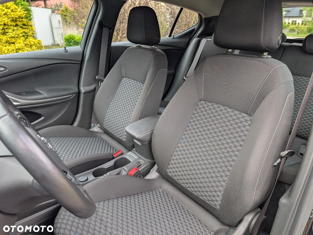 Opel Astra 1.4 T GPF Enjoy S&S - 15