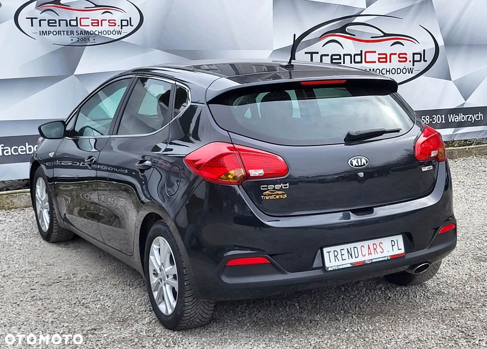 Kia Ceed 1.6 GDI ISG Spirit - 7