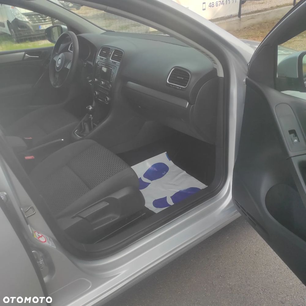 Volkswagen Golf - 12