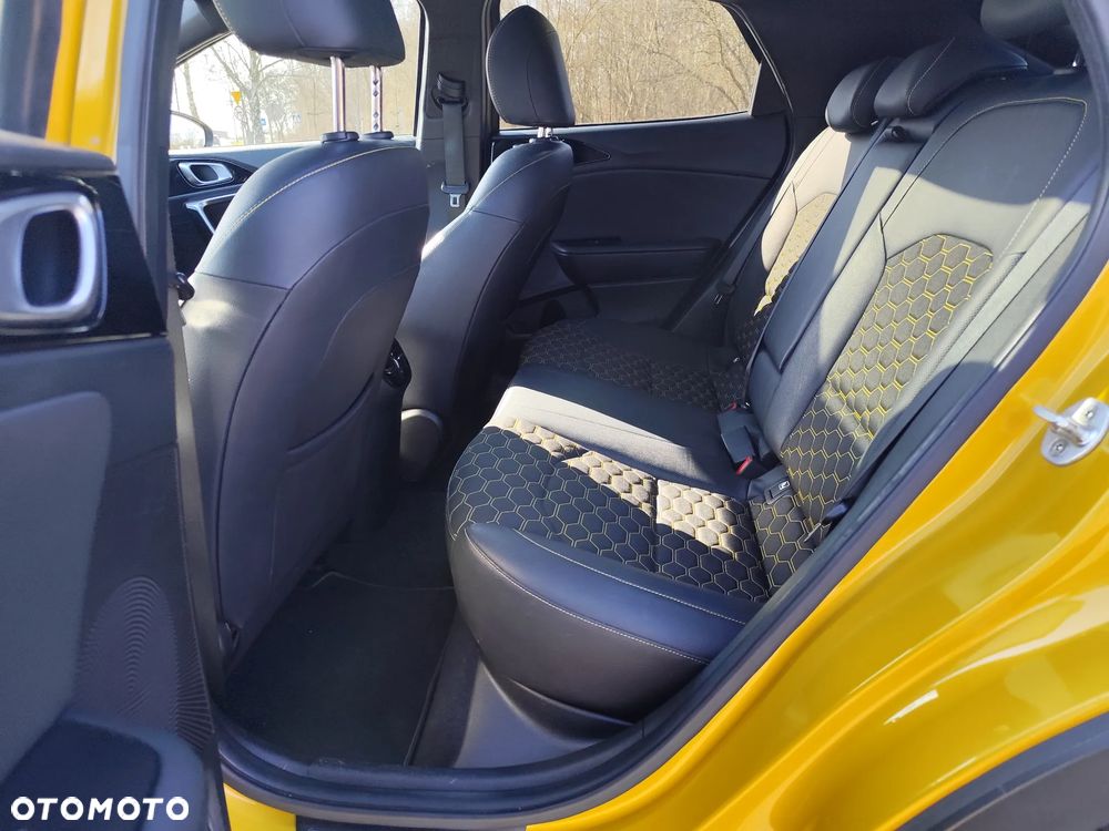 Kia XCeed 1.4 T-GDI OPF DCT7 PLATINUM EDITION - 22