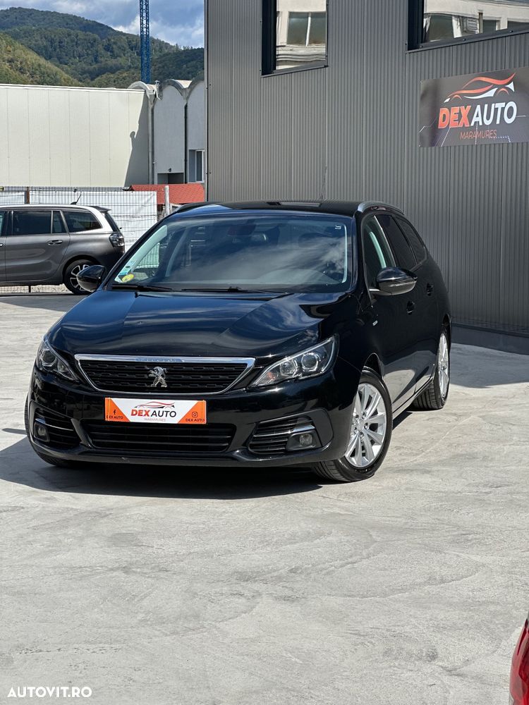 Peugeot 308 - 1