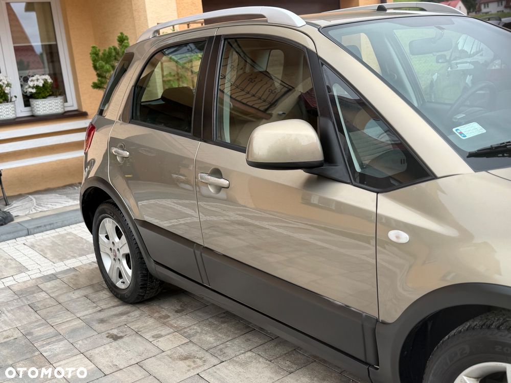 Fiat Sedici 1.6 16V 4x4 Luxury - 36