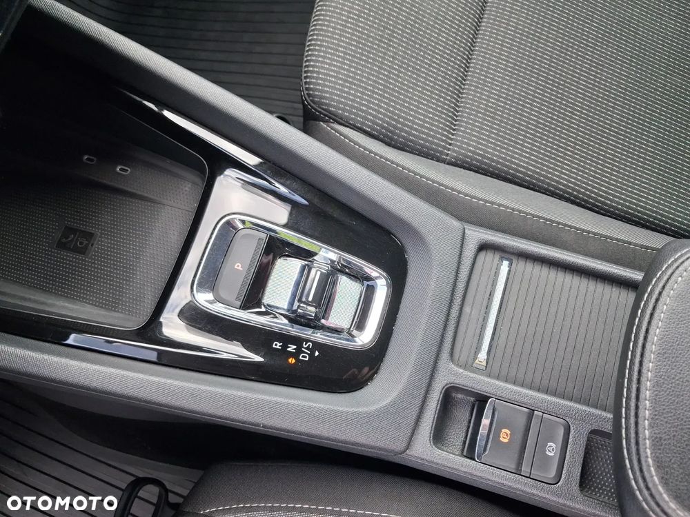 Skoda Octavia 2.0 TDI Ambition DSG - 28