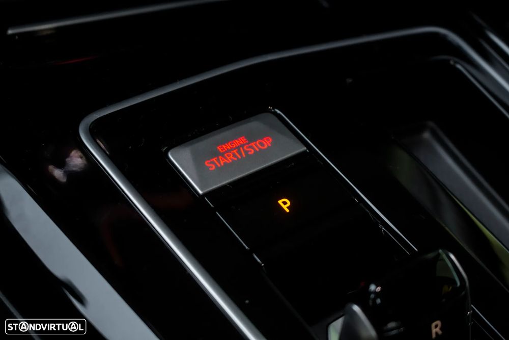 VW Golf 2.0 TSI OPF DSG GTI - 20