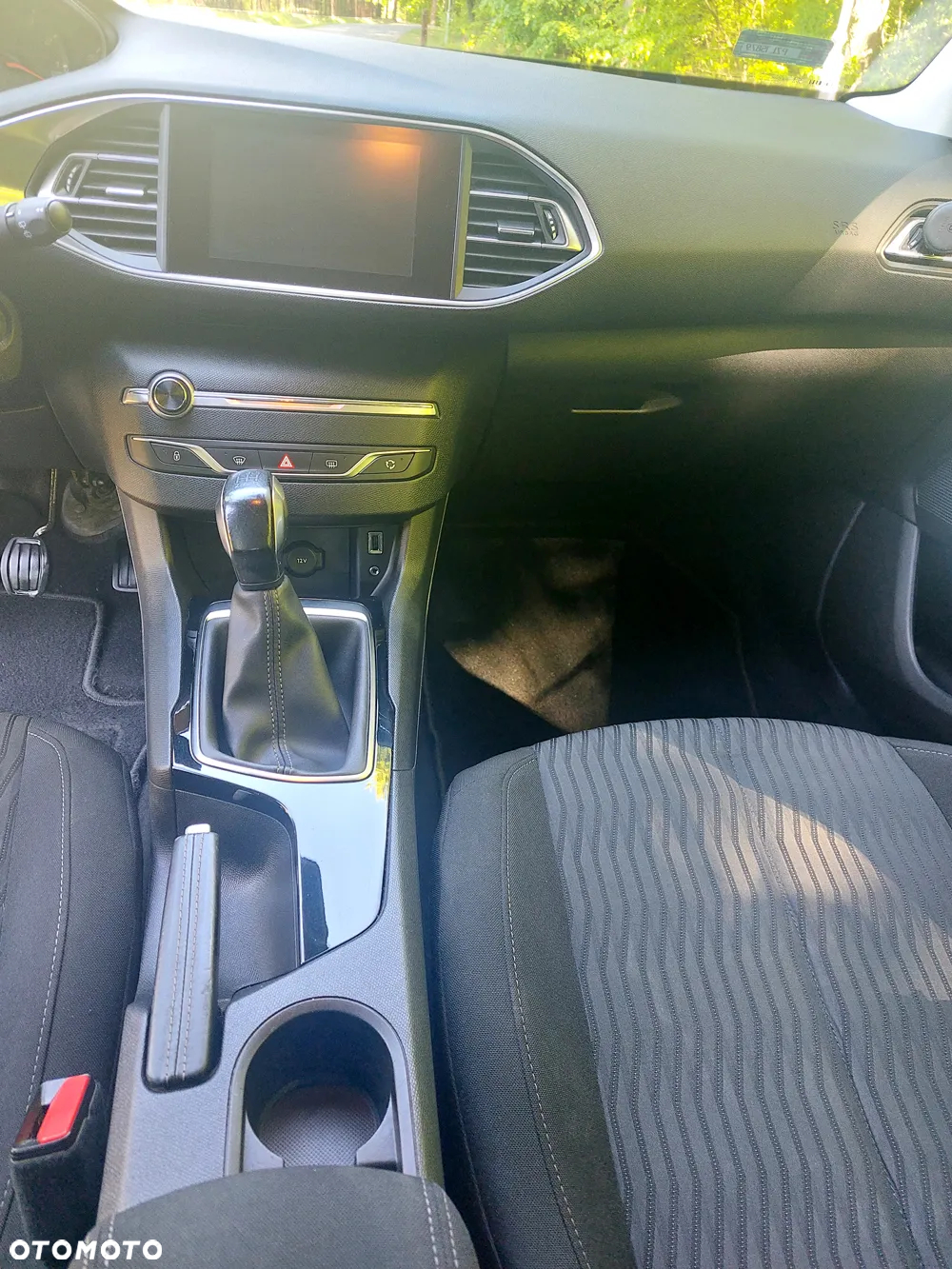 Peugeot 308 SW 1.2 PureTech Allure S&S - 15