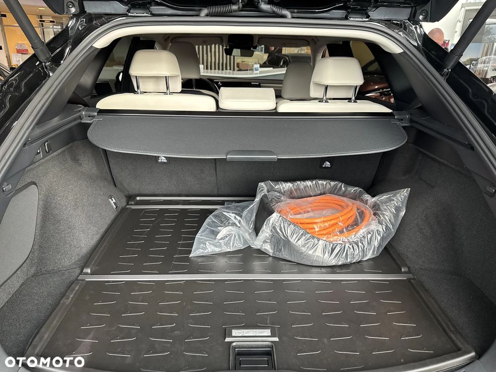 Lexus RX 450h+ Prestige - 22