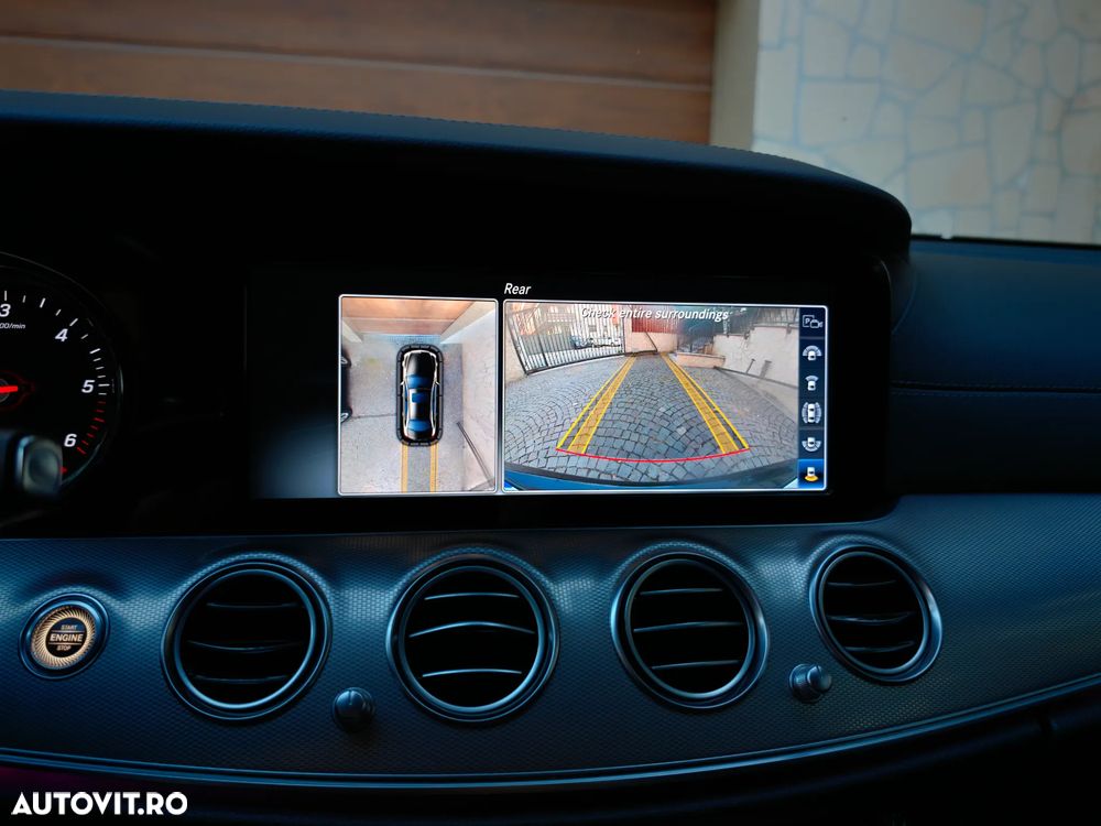 Mercedes-Benz E 220 d 4MATIC Aut. - 33