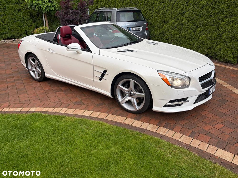 Mercedes-Benz SL - 23