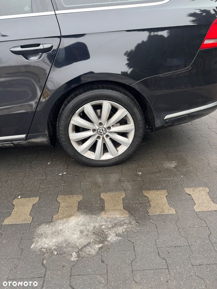 Volkswagen Passat 2.0 TDI BlueMotion Technology Trendline - 31