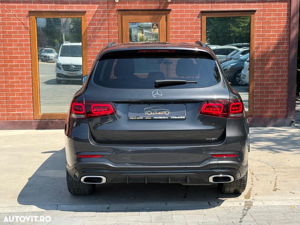 Mercedes-Benz GLC - 29