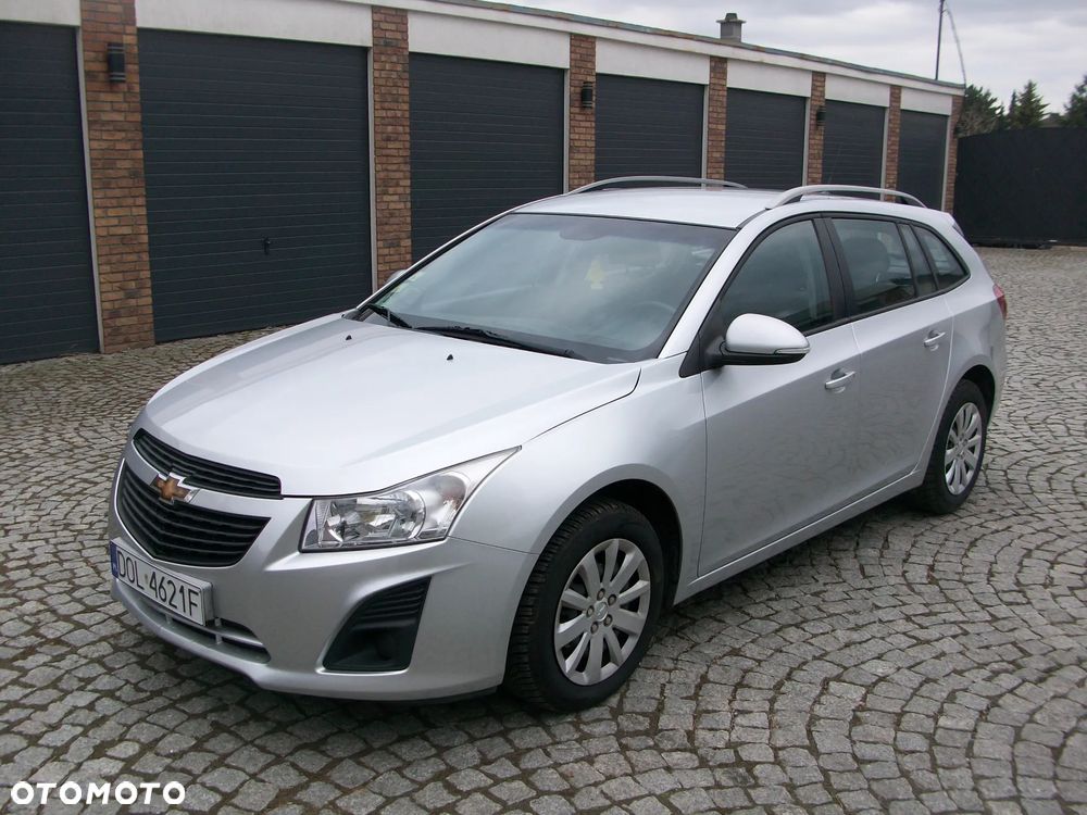 Chevrolet Cruze 1.6 LT+ - 1