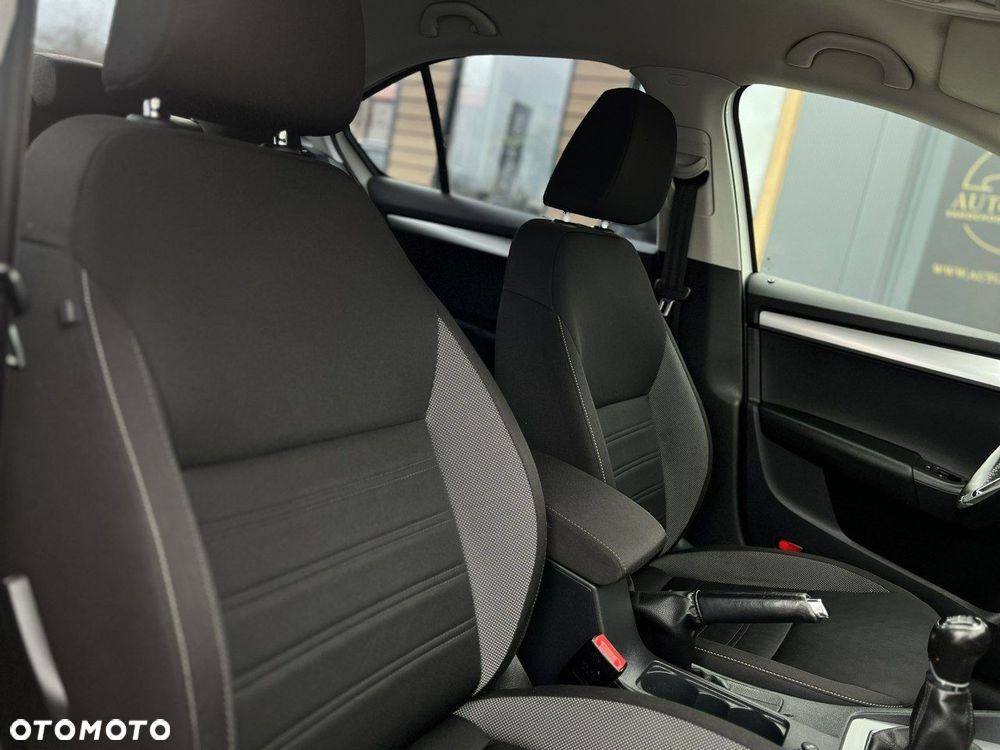 Skoda Octavia 1.6 TDI Ambition - 29