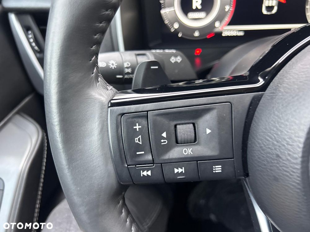 Nissan Qashqai 1.3 DIG-T MHEV N-Connecta Xtronic - 13