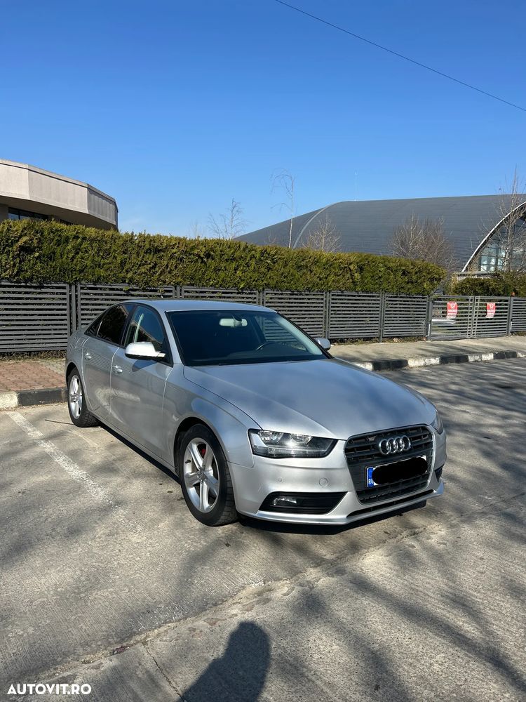 Audi A4 2.0 TDI DPF multitronic Attraction - 3