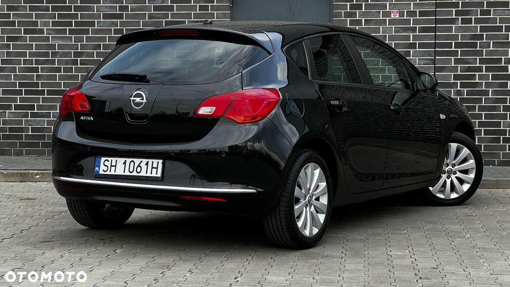 Opel Astra 1.4 Turbo - 21