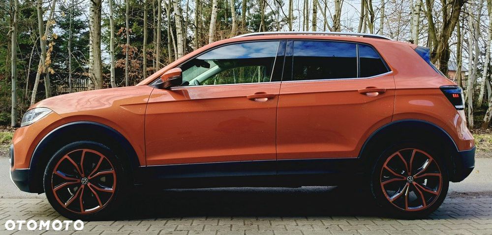 Volkswagen T-Cross - 17