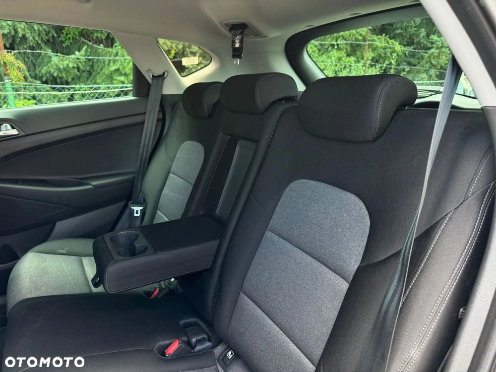 Hyundai Tucson 1.6 GDi Comfort 2WD - 19