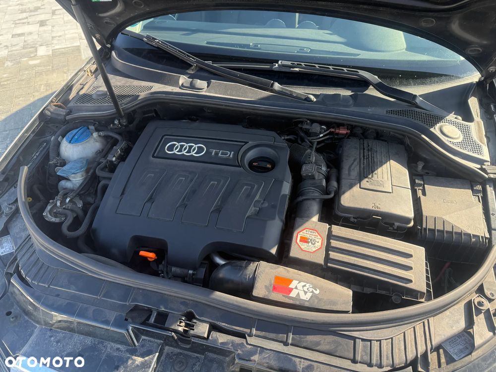 Audi A3 Sportback - 8