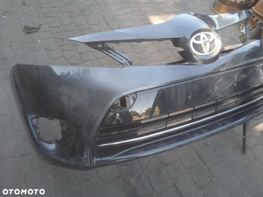 ZDERZAK PRZEDNI TOYOTA VERSO 13- - 2