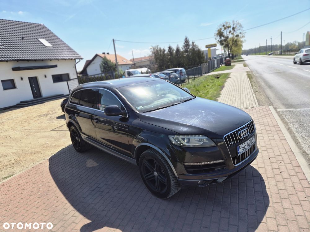 Audi Q7 - 4
