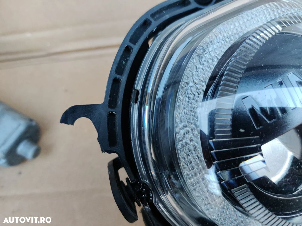 Proiector ceata LED stanga MINI Cooper F55 F56 Clubman F54 Cabrio F57 7497767-08 - 7