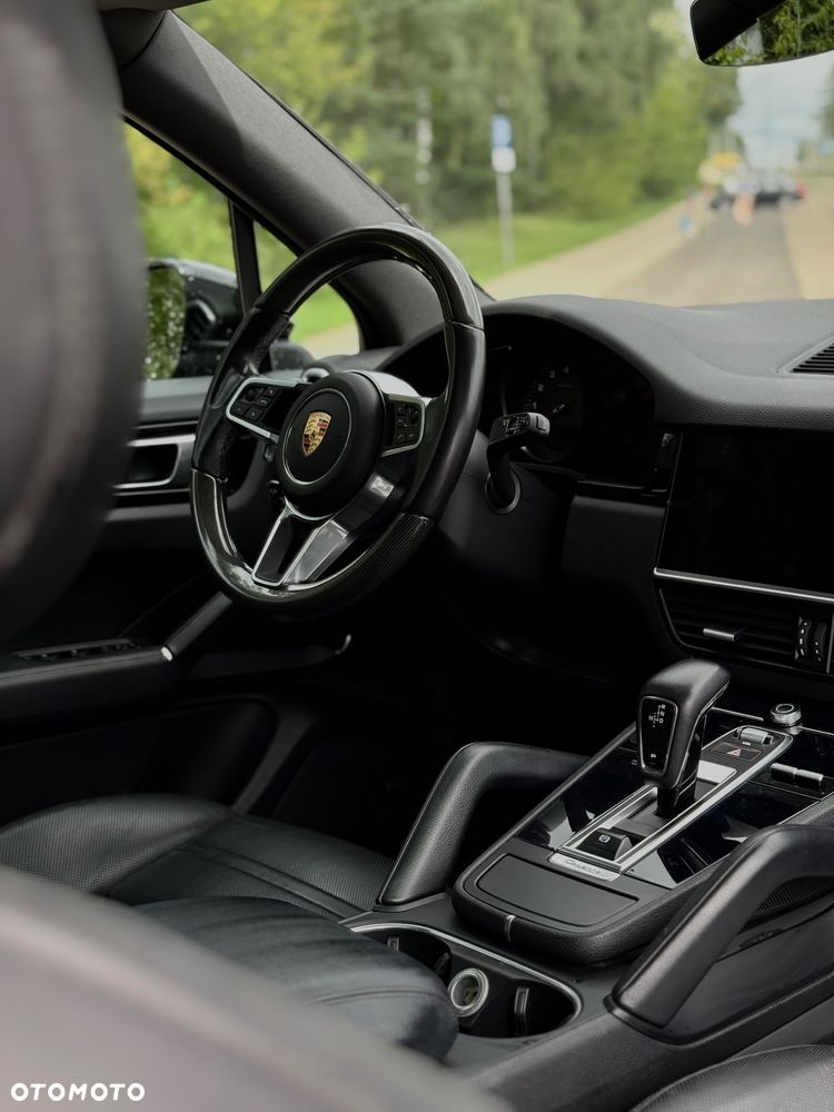 Porsche Cayenne Standard - 14