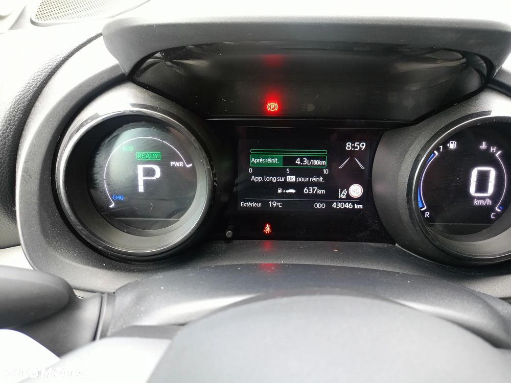 Toyota Yaris 116 1.5 VVT-i Business Edition - 19