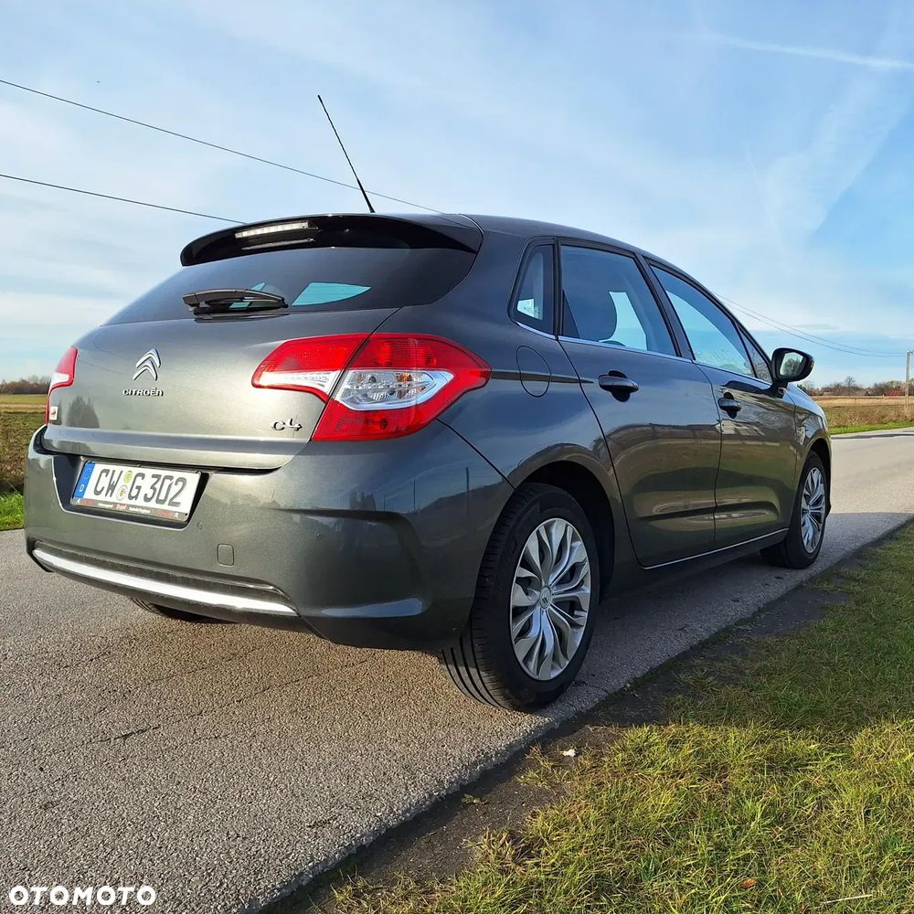 Citroën C4 1.4 VTi Seduction - 6