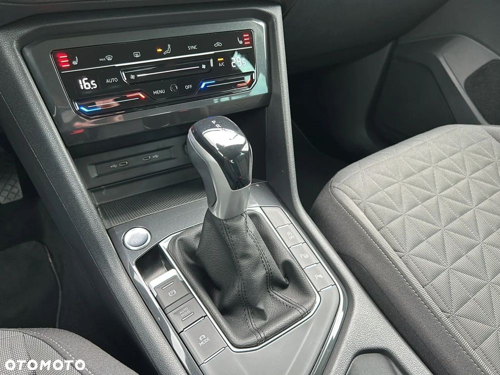 Volkswagen Tiguan 1.5 TSI EVO Life DSG - 27