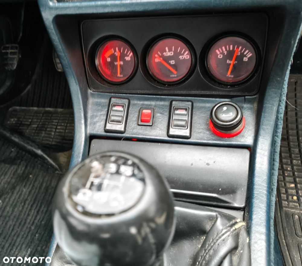 Audi Coupe - 8