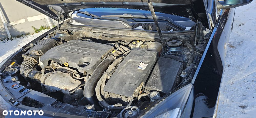 Opel Insignia 2.0 CDTI S&S - 11