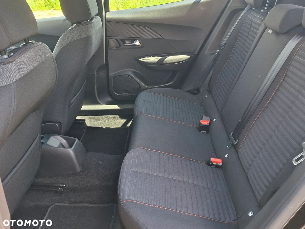 Peugeot 2008 - 10