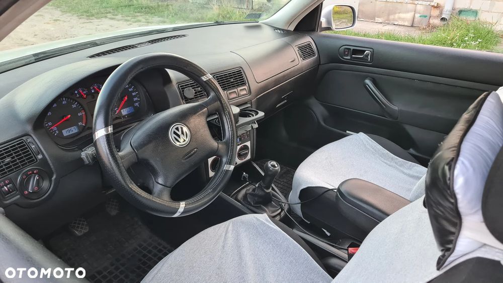 Volkswagen Golf 1.4 Comfortline - 13
