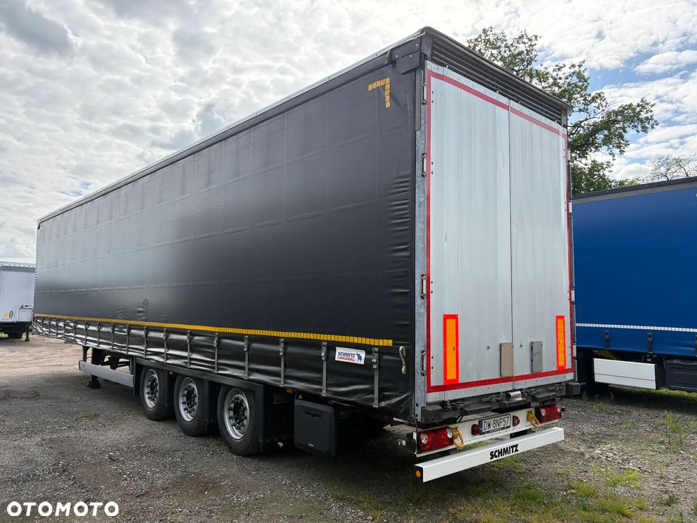 Schmitz Cargobull Mega Varios oś podnoszona - 4