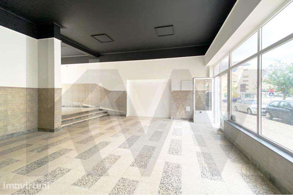 RESERVADO - LOJA PARA ARRENDAMENTO - ALTO DO SEIXALINHO - BARREIRO - Grande imagem: 2/10