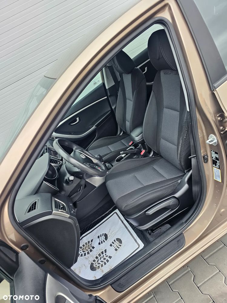 Hyundai i30 1.4 CRDi Trend - 20