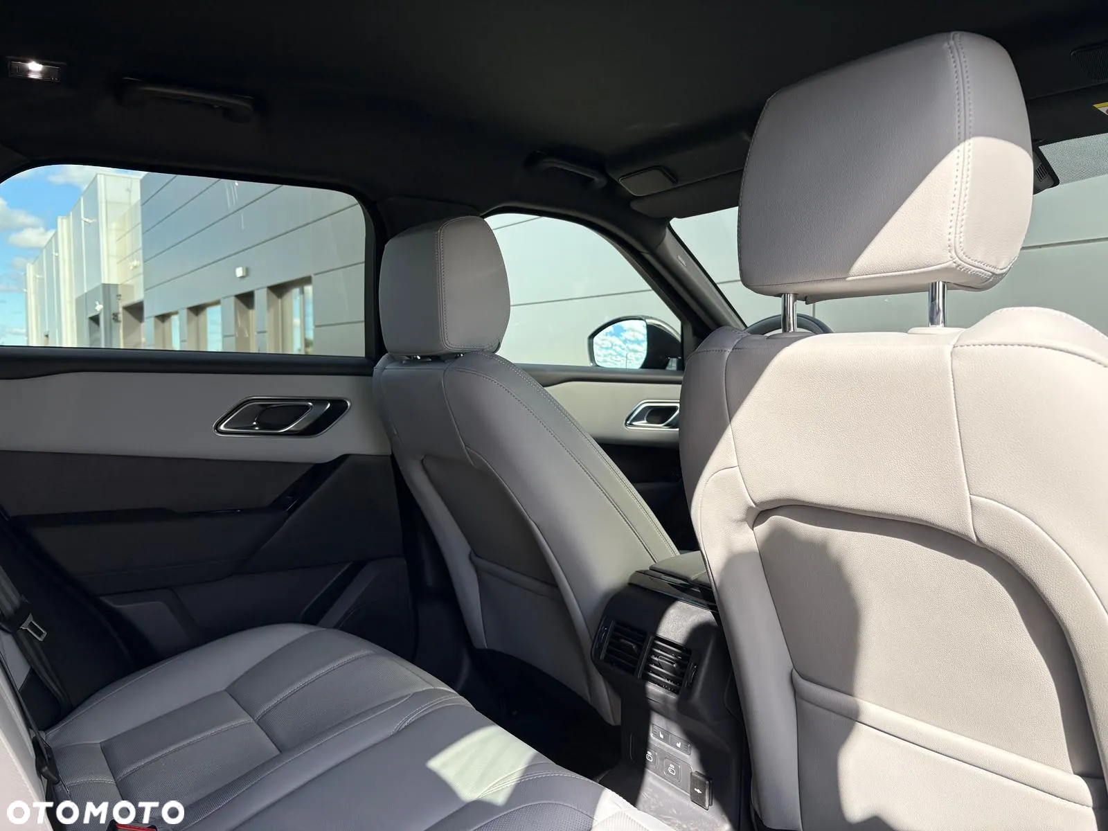 Land Rover Range Rover Velar - 14