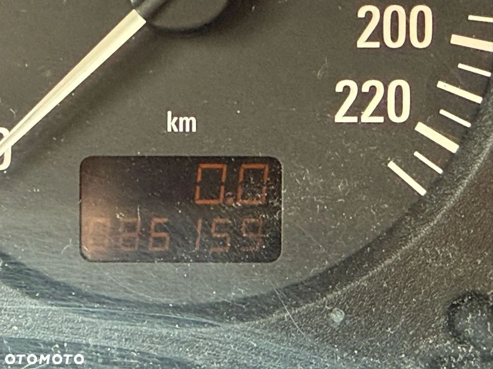 Opel Astra II 1.4 Start - 12