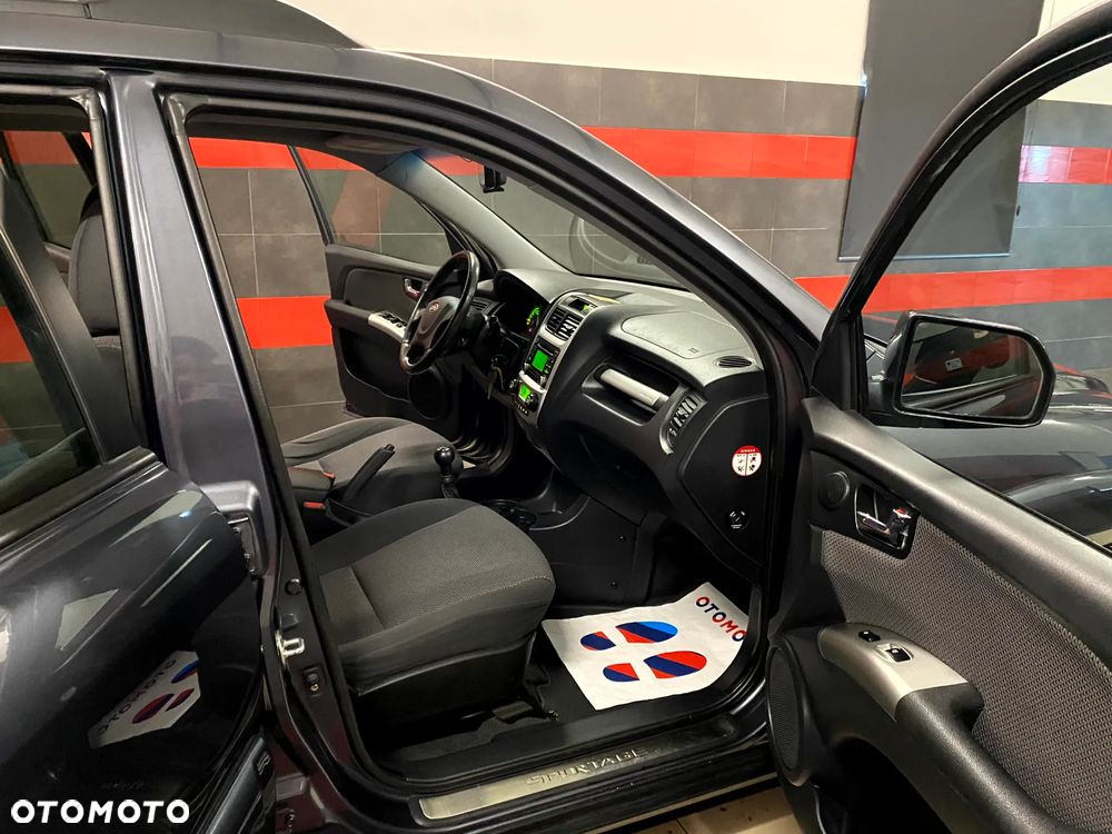 Kia Sportage 2.0 2WD LX - 19