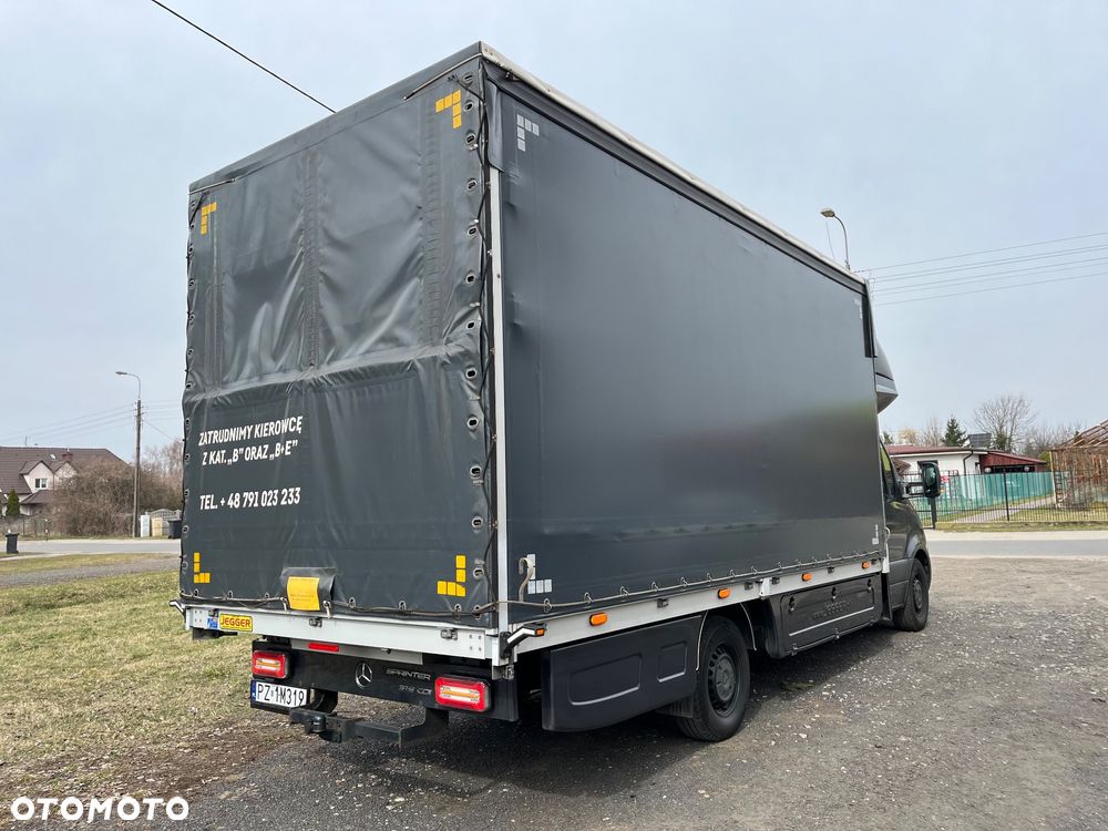 Mercedes-Benz SPRINTER - 7