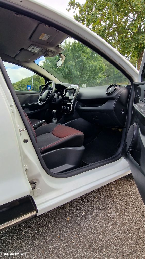 Renault Clio - 5